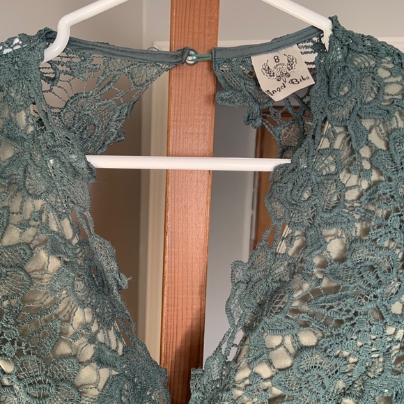 Green Lace Dress - Xenia Boutique - Picture 3 of 4